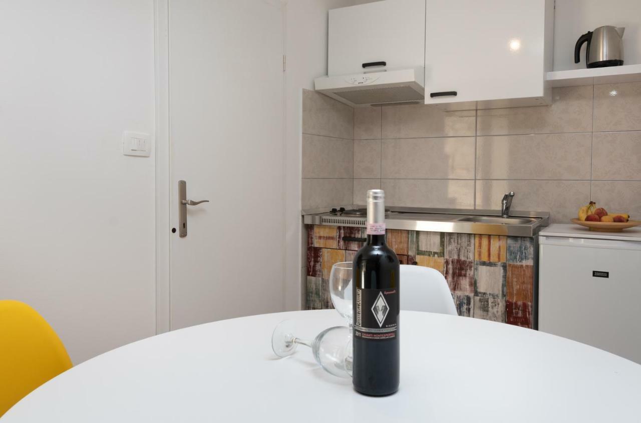 טרוגיר Apartman Skuribanda מראה חיצוני תמונה