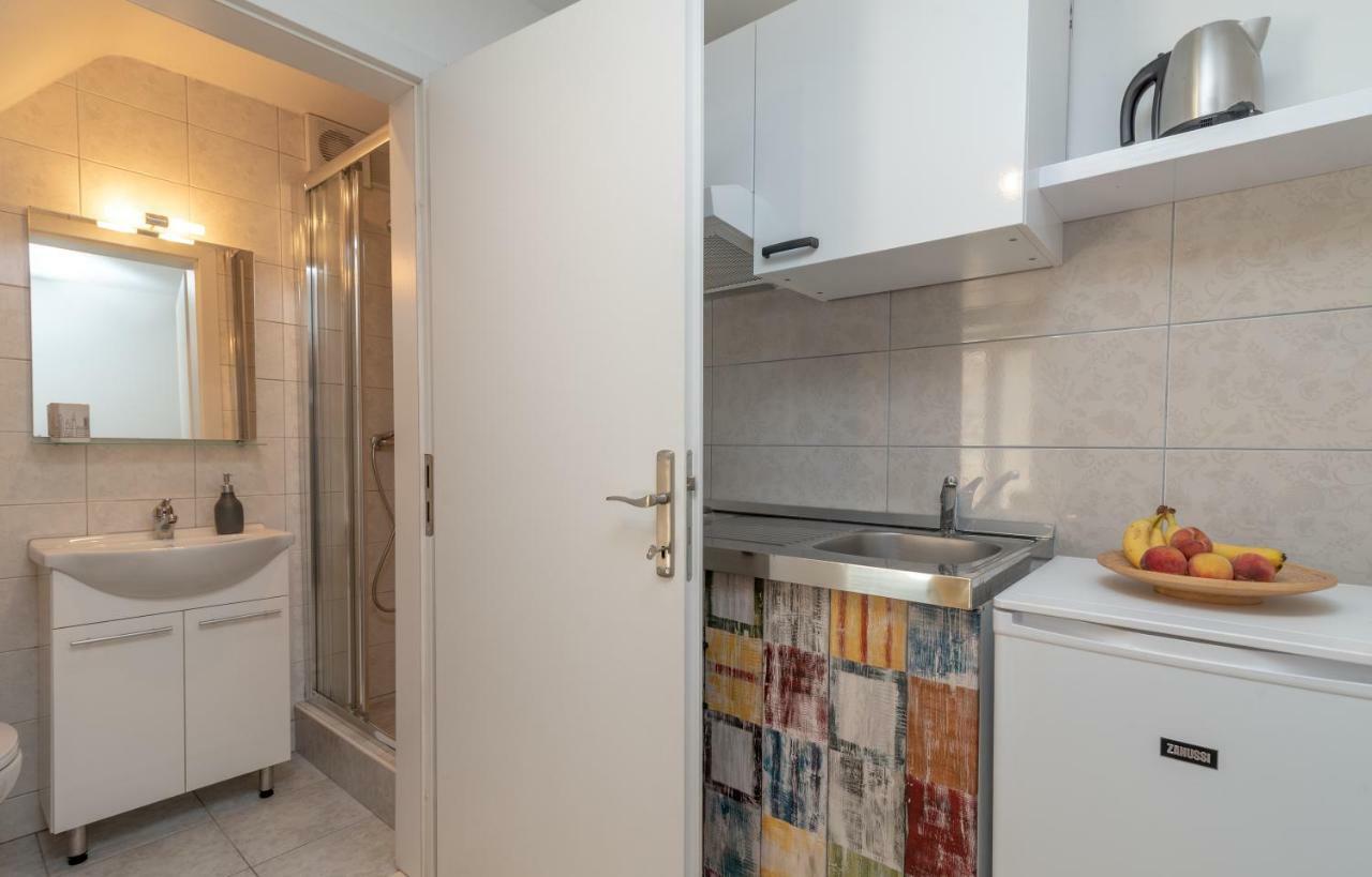 טרוגיר Apartman Skuribanda מראה חיצוני תמונה